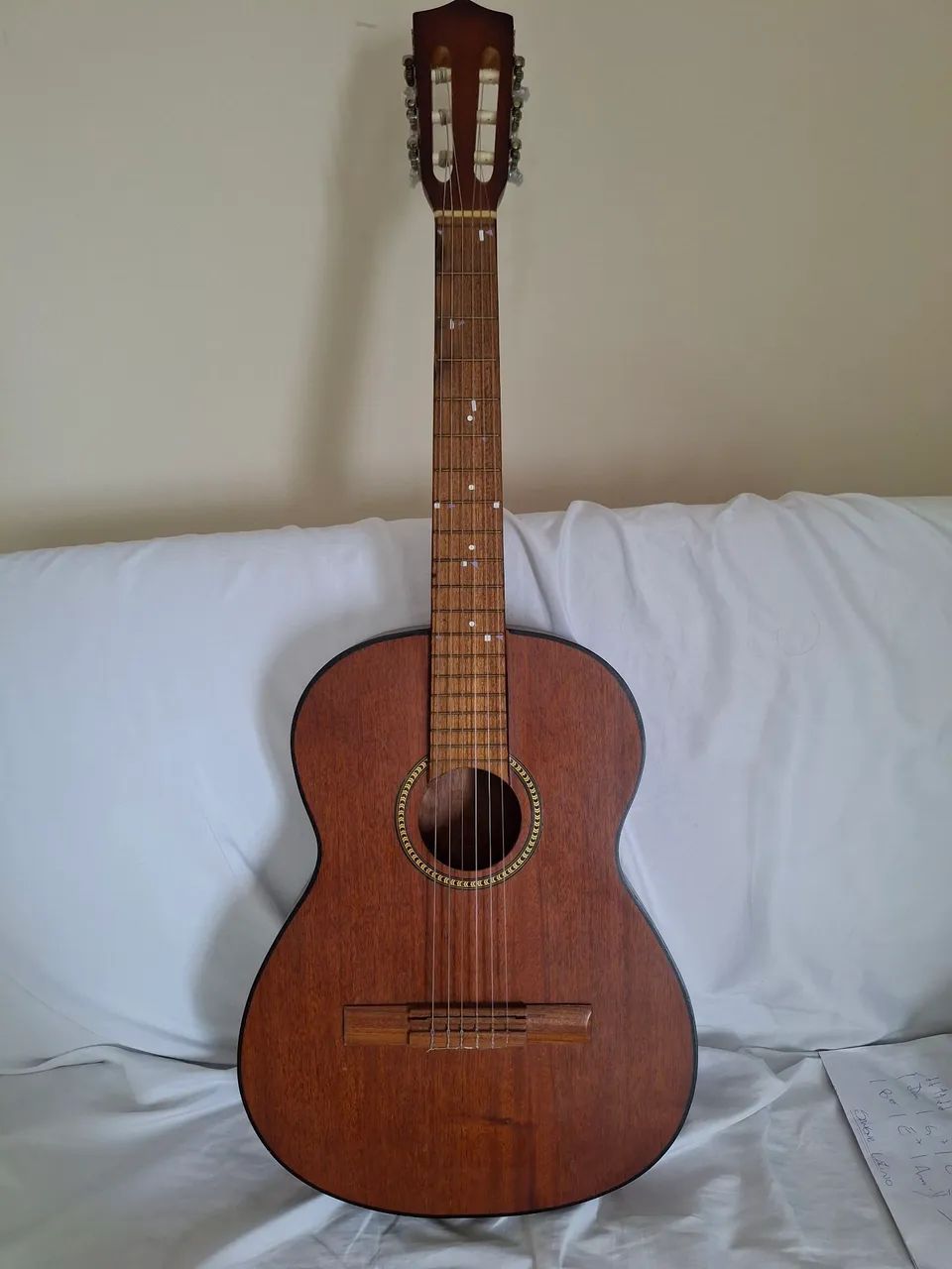 Violão marca Clave