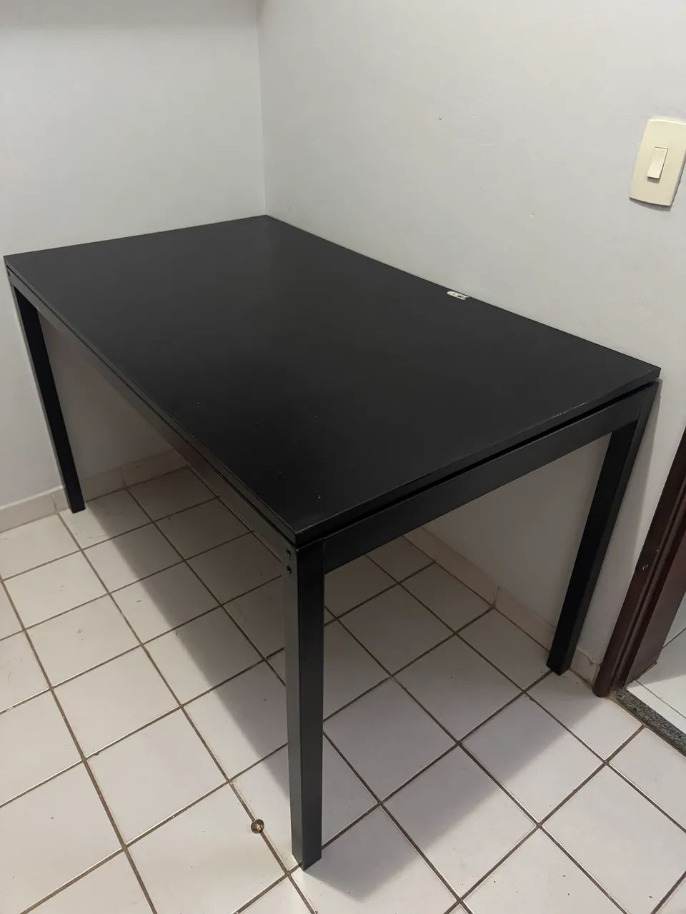 Mesa Tok stok em aço