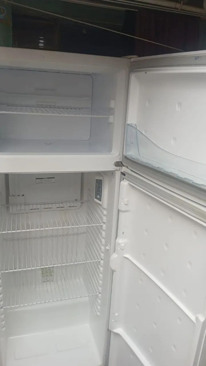 Geladeira cônsul 