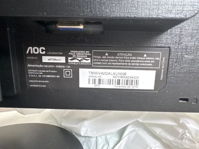 Monitor 18' LED AOC e970Swnl - Foto 2