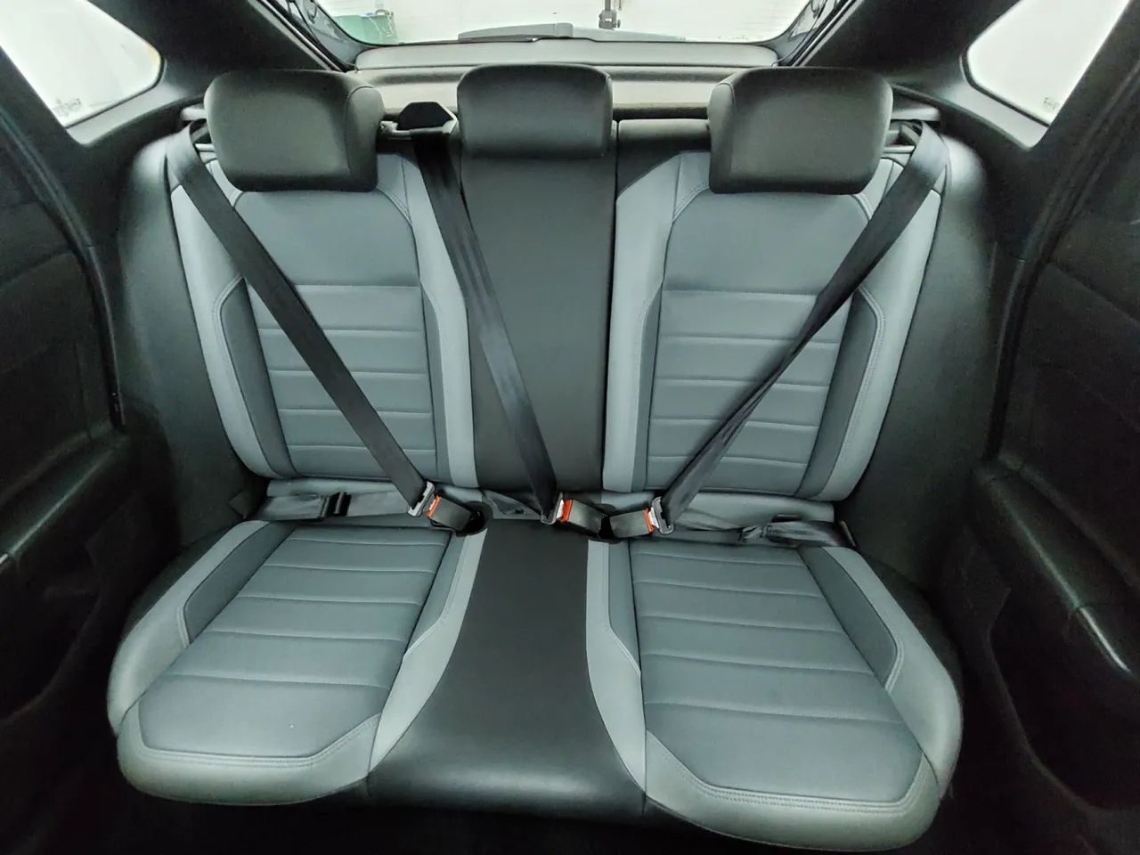 Volkswagen Nivus Highline 1.0 200 TSI Flex Aut., foto 18 de 18