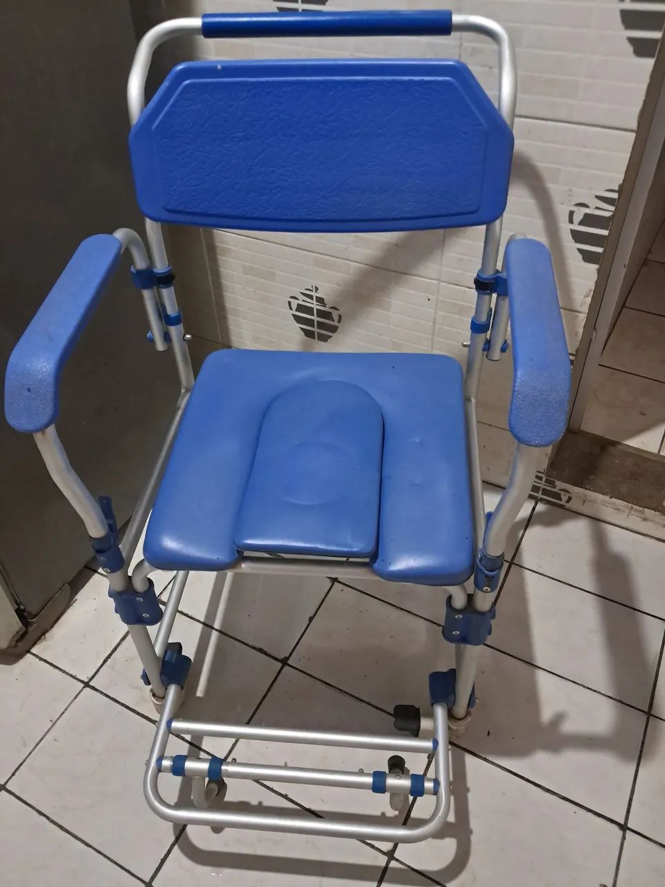 Cadeira de banho  - Foto 4