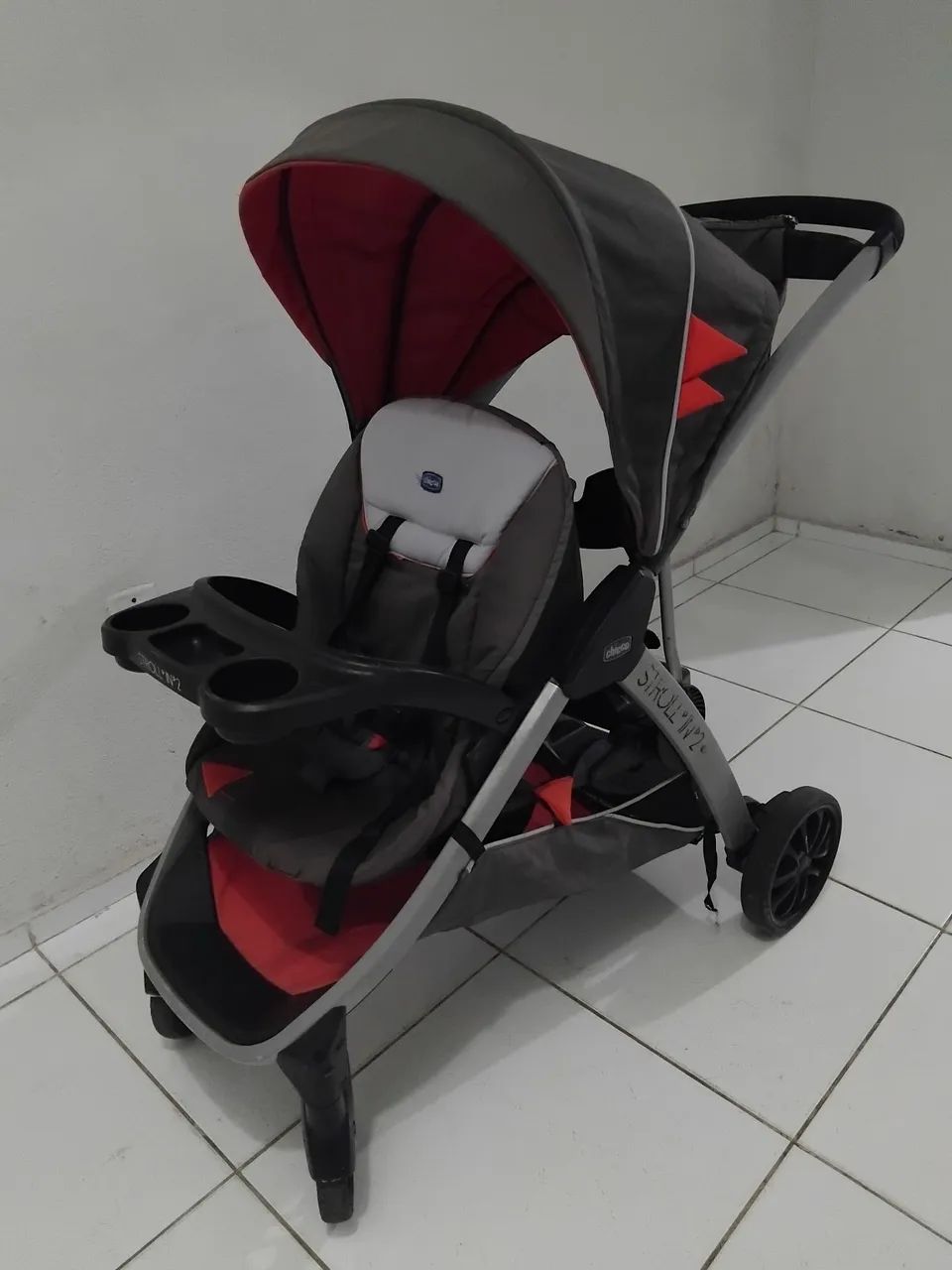 carrinho de bebê irmãos 
