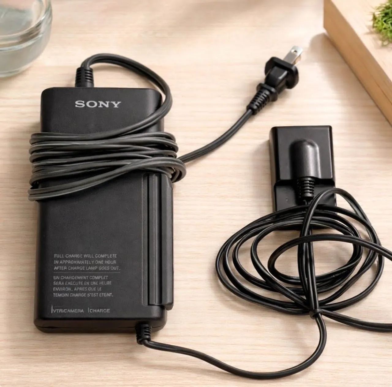 Carregador adaptador Original CA Sony AC-V316<br> - Foto 2