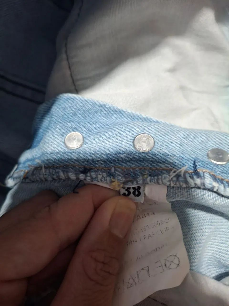 Vendo Shorts Jeans Feminina Novo  - Foto 2