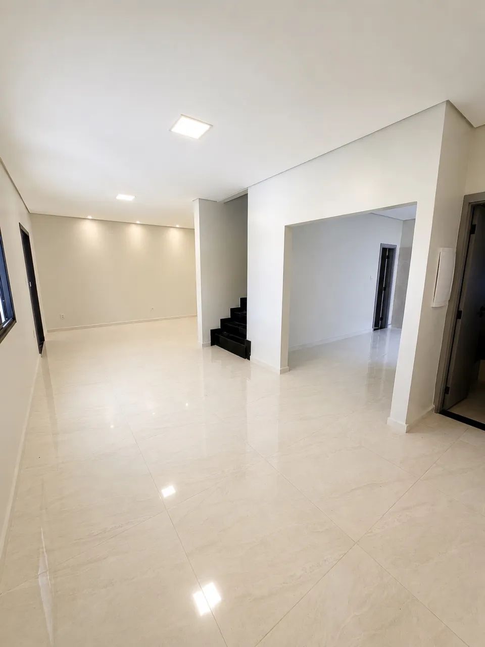 CASA DE ALTO PADRÃO À VENDA | PARK CAÇARI - Foto 4