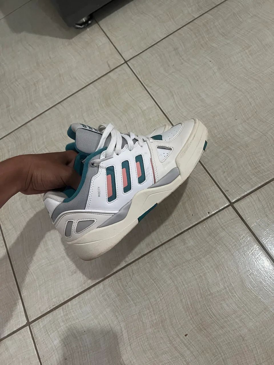 Tênis Adidas Midcity Original - Calçados - Samambaia Sul
