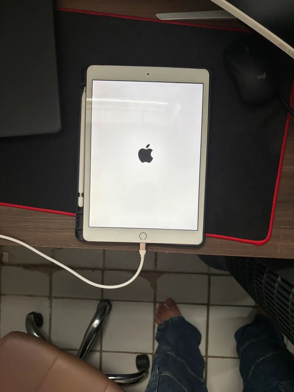 iPad 7ª Geração + Apple Pencil 1 Original - Foto 2