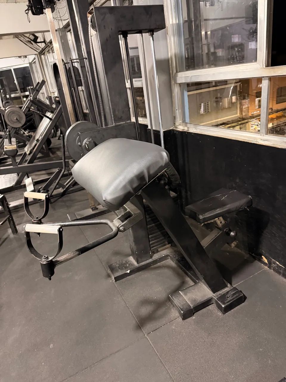 Bíceps máquina GERVA Sport - Foto 4