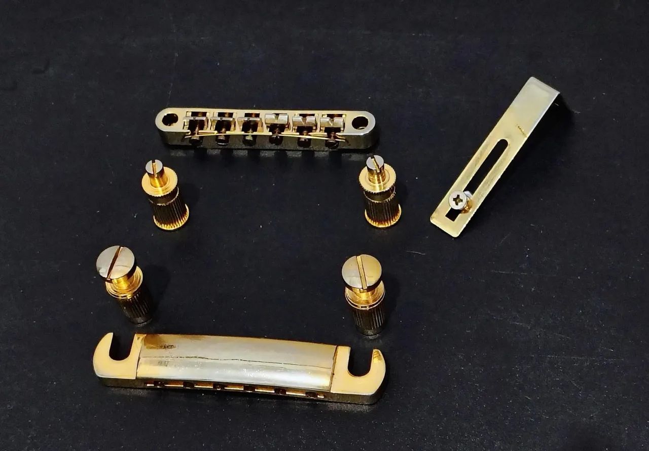 Ferragens para guitarra - ponte fixa