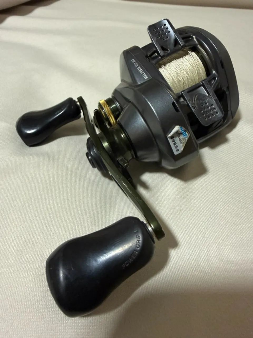 Carretila Shimano Curado DC 151 XG - Foto 5