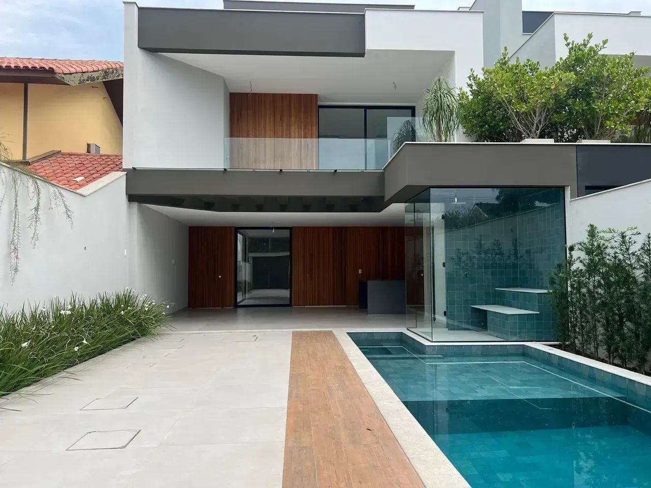 Casa triplex Rio Mar L.L