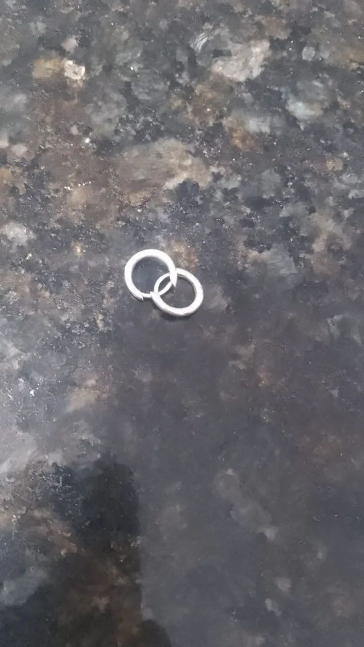 Vende se Prata com pingente e par de brincos  - Foto 5