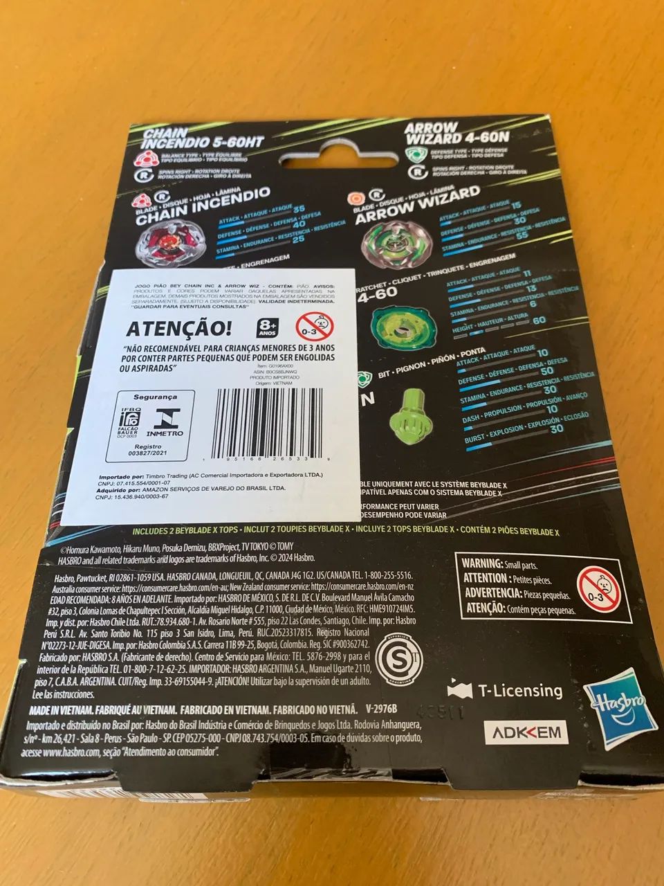 BEYBLADE x com 2 piões  - Foto 4