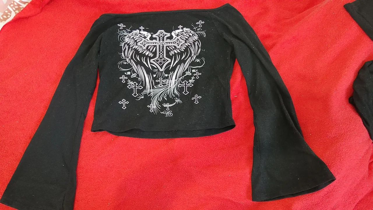 Kit blusas góticas - Foto 4