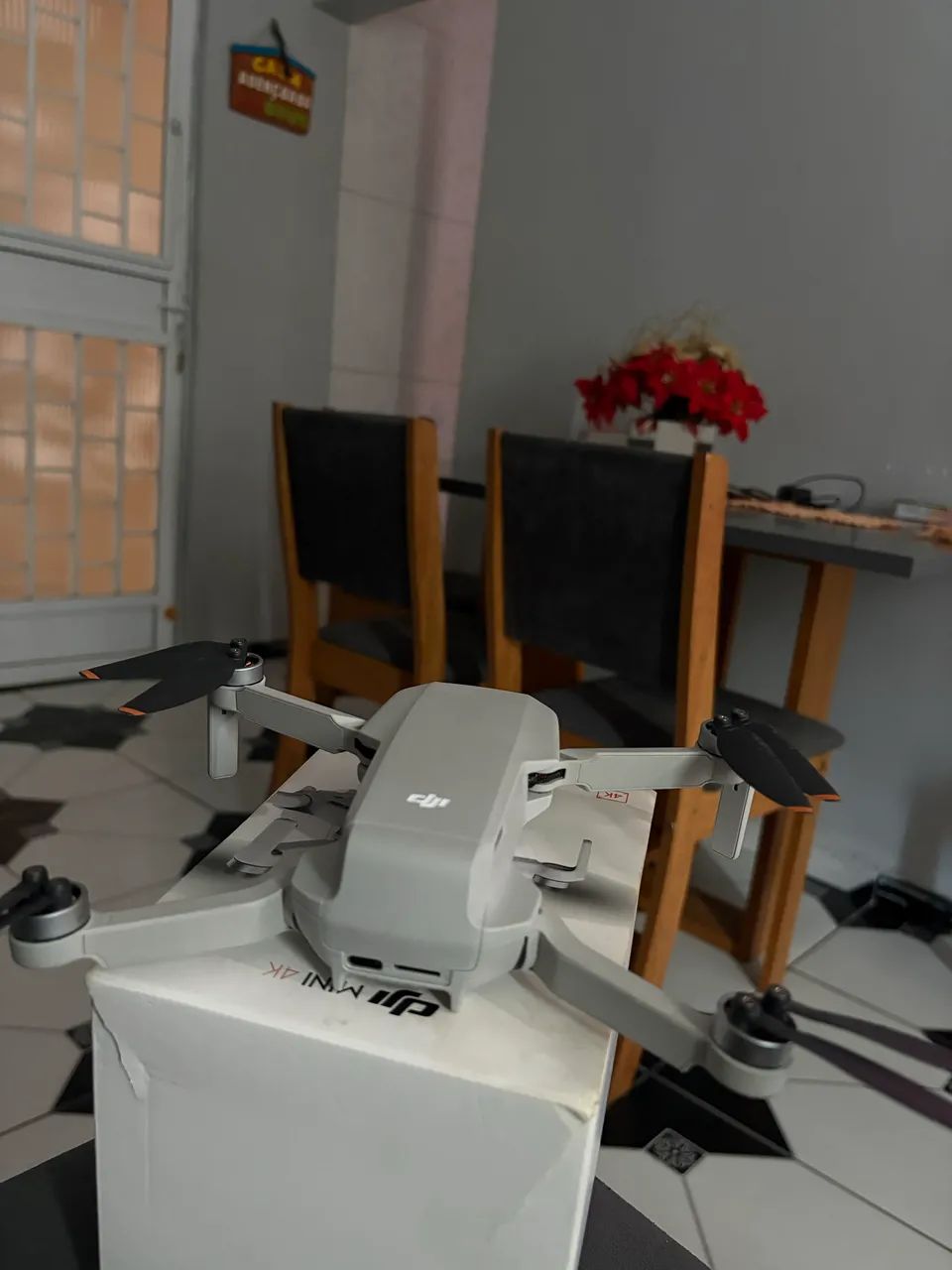 Drone DJI Mini 4K com Câmera 4K - Foto 4