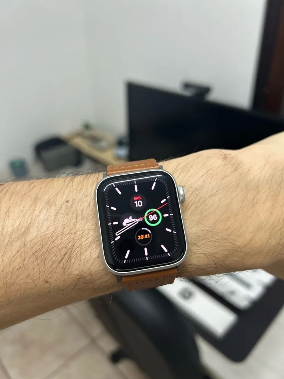 Apple Watch SE 2 GPS + Celular 40mm - Foto 3