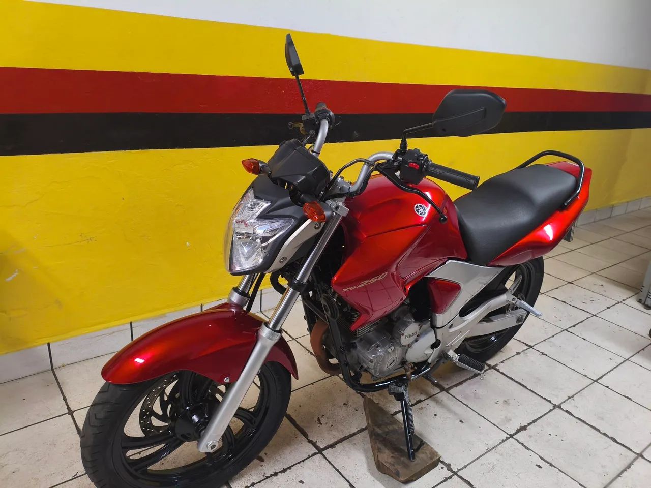 FAZER 250 2008  $11.300 - Foto 3