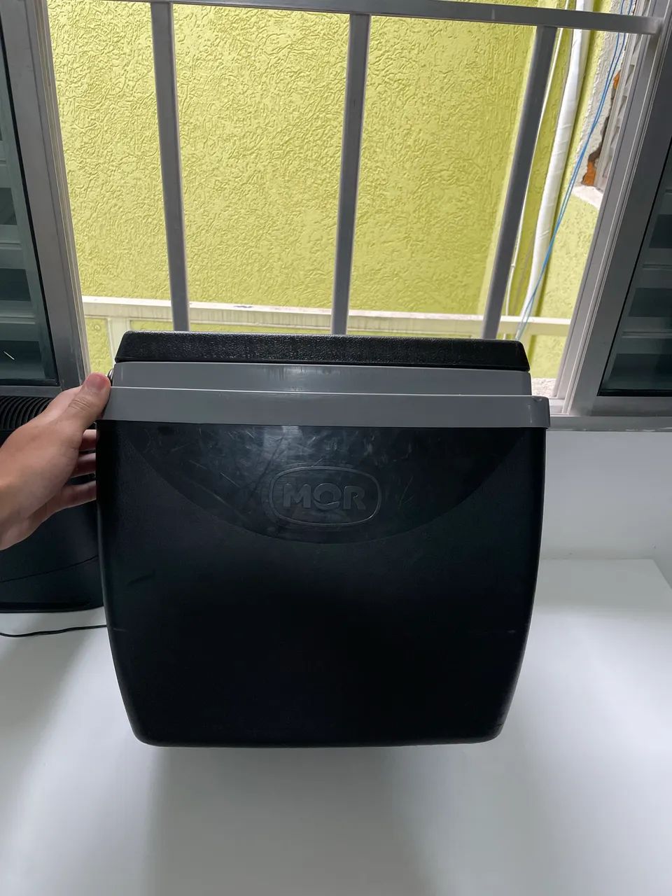 CAIXA TÉRMICA COOLER 18 LITROS COM ALÇA  - Foto 3