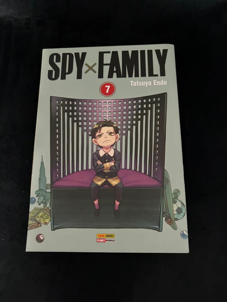 Spy x Family volumes 1, 4, 5, 7, 8 e 9 - Foto 4