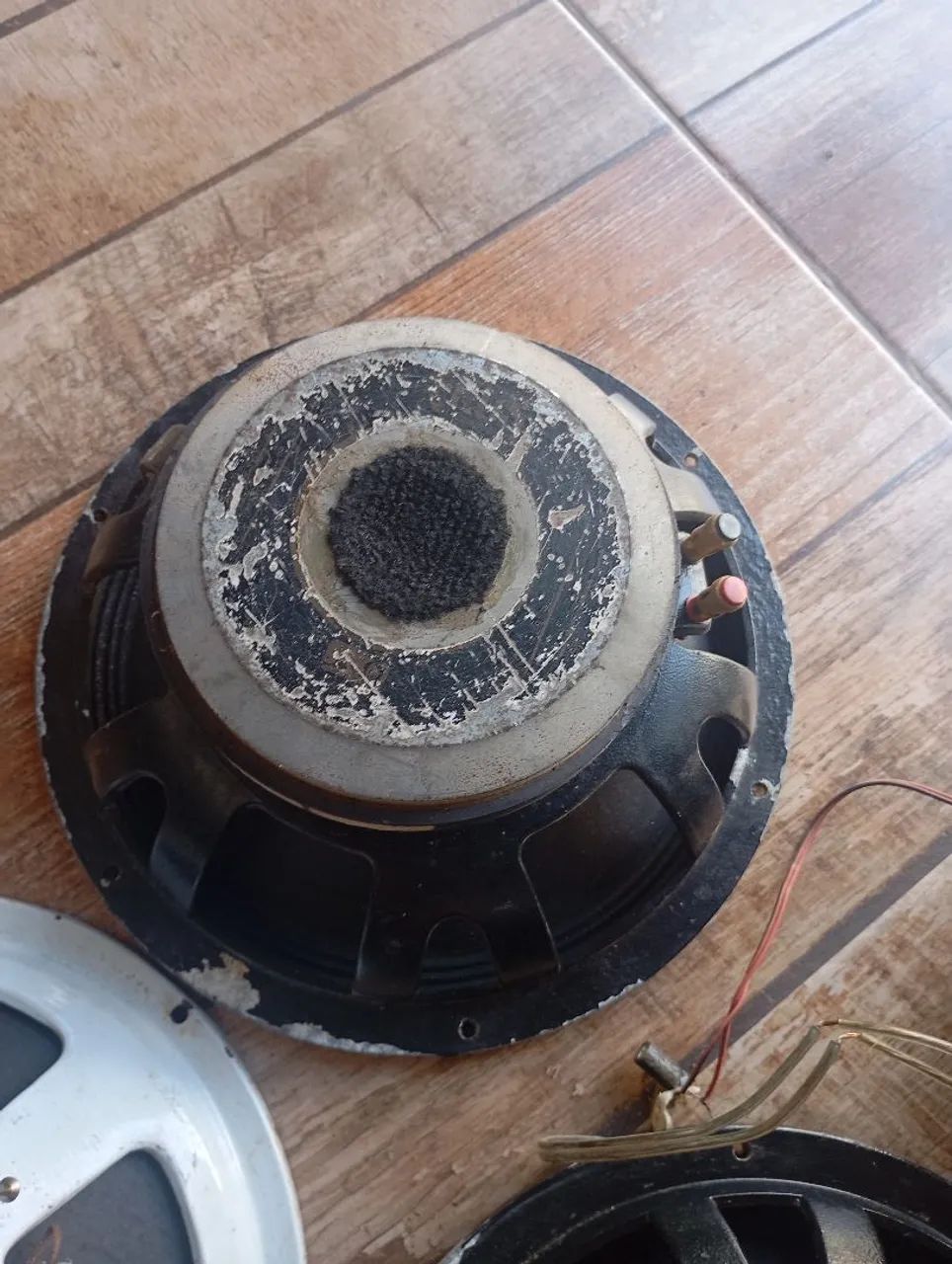 Vendo 3 altos falantes de 15 ,2 cornetas,2 tuítes. - Foto 4