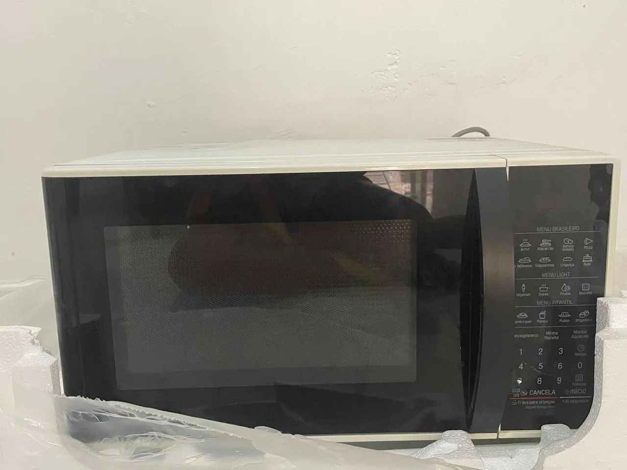 Vendo Micro-Ondas