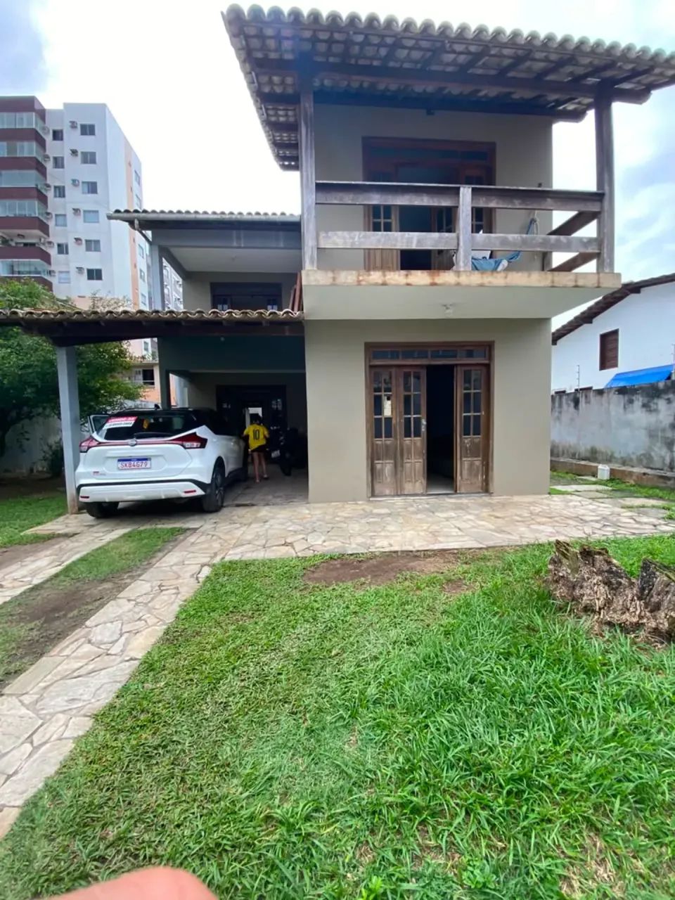 VENDO BELÍSSIMA CASA NO SÃO FRANCISCO. - Foto 2