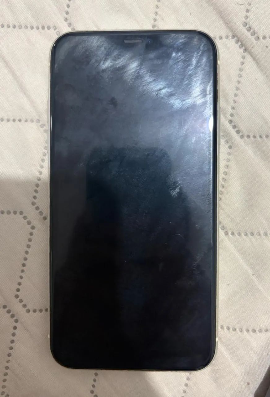 iPhone 11 64gb Branco - Foto 2