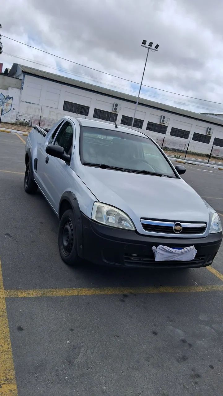 Chevrolet Montana MONTANA 1.4 8V Conquest ECONOFLEX 2p 2010