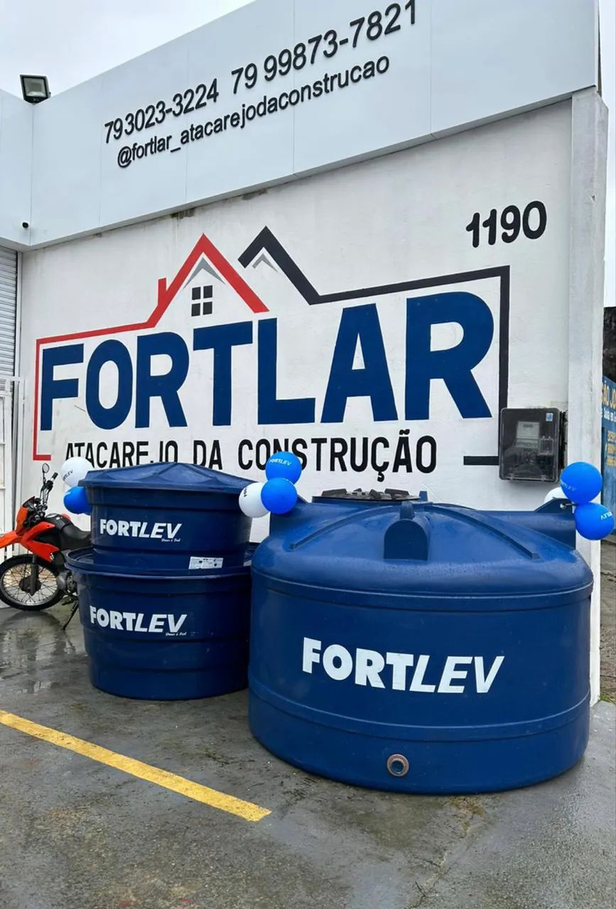 Caixa d?água e tanques