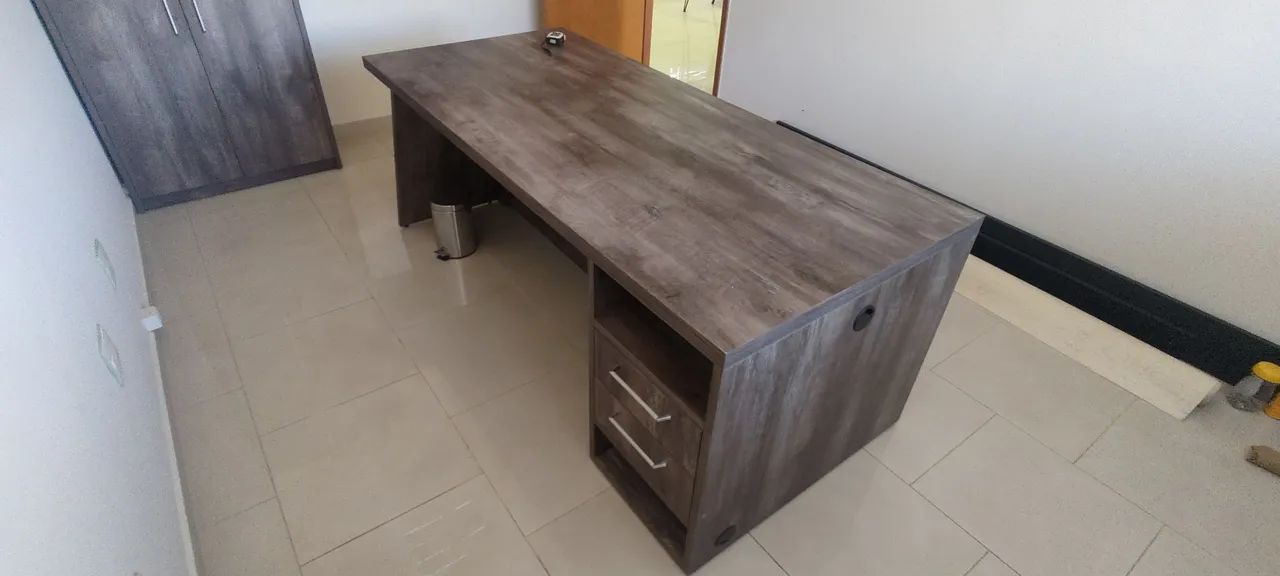 Mesa Presidente Premium 