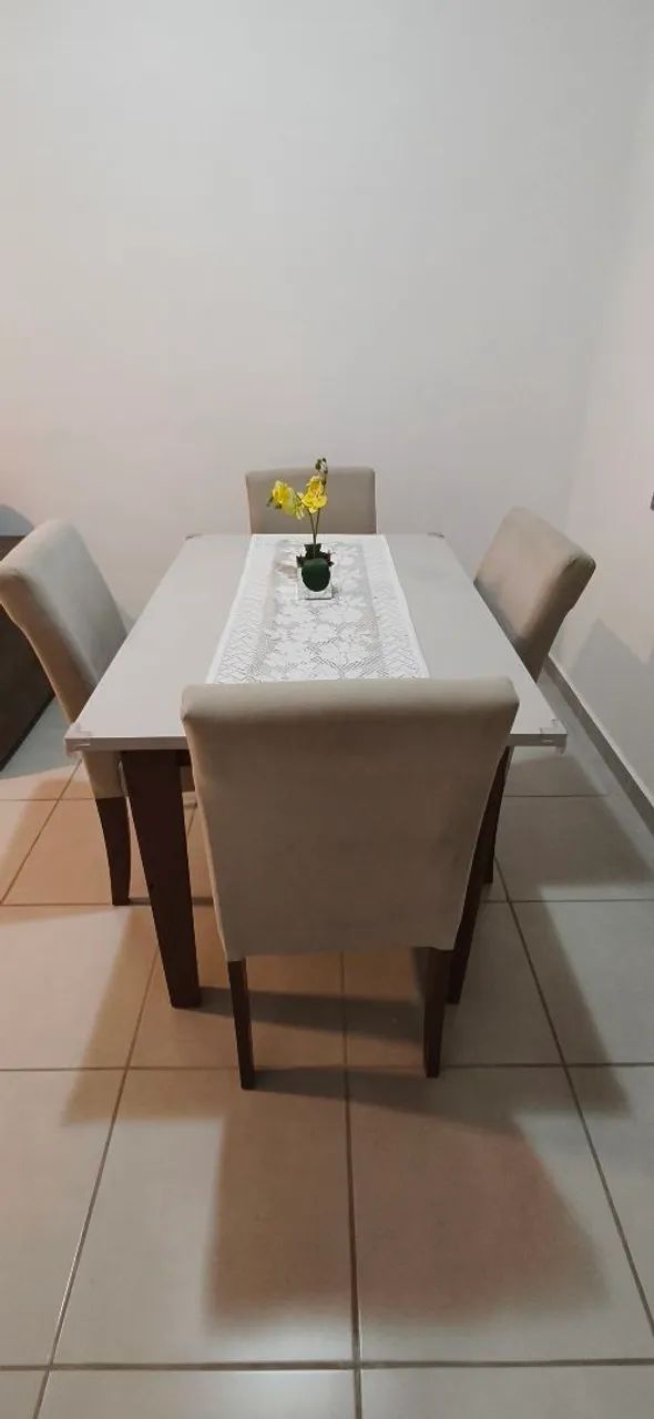 Mesa com 4 cadeiras - Foto 2