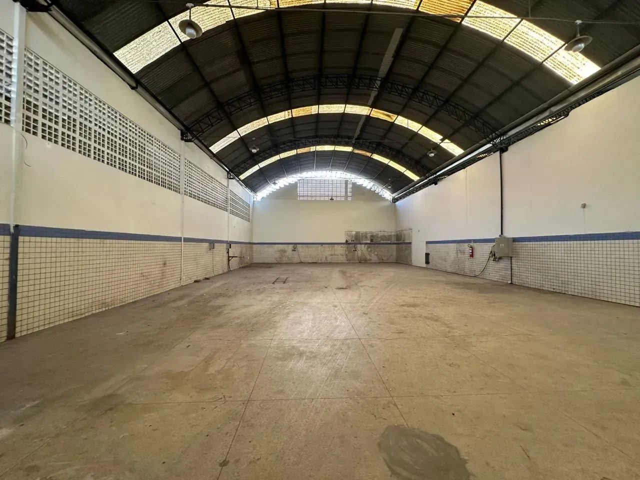 Galpão com 420m² em Jardim Limoeiro - Serra/ES. - Foto 2