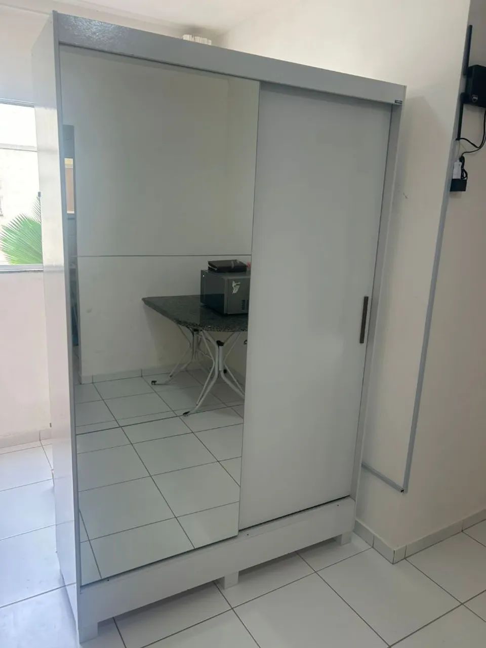 Guarda roupa moderno