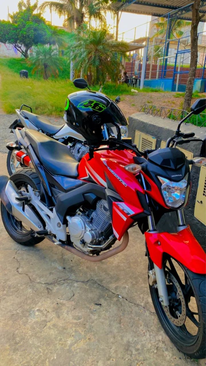 Vendo ou troco leia !!