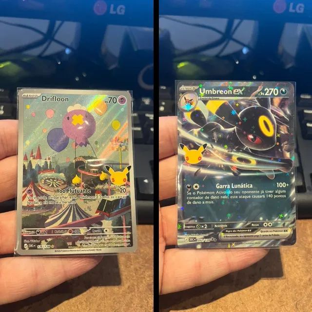 Combo Cartas Pokémon 30 Anos - PT-BR - Foto 3