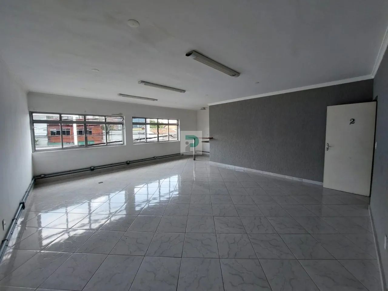 Sala Comercial para Locação em Mogi das Cruzes, Centro, 1 banheiro - Foto 2