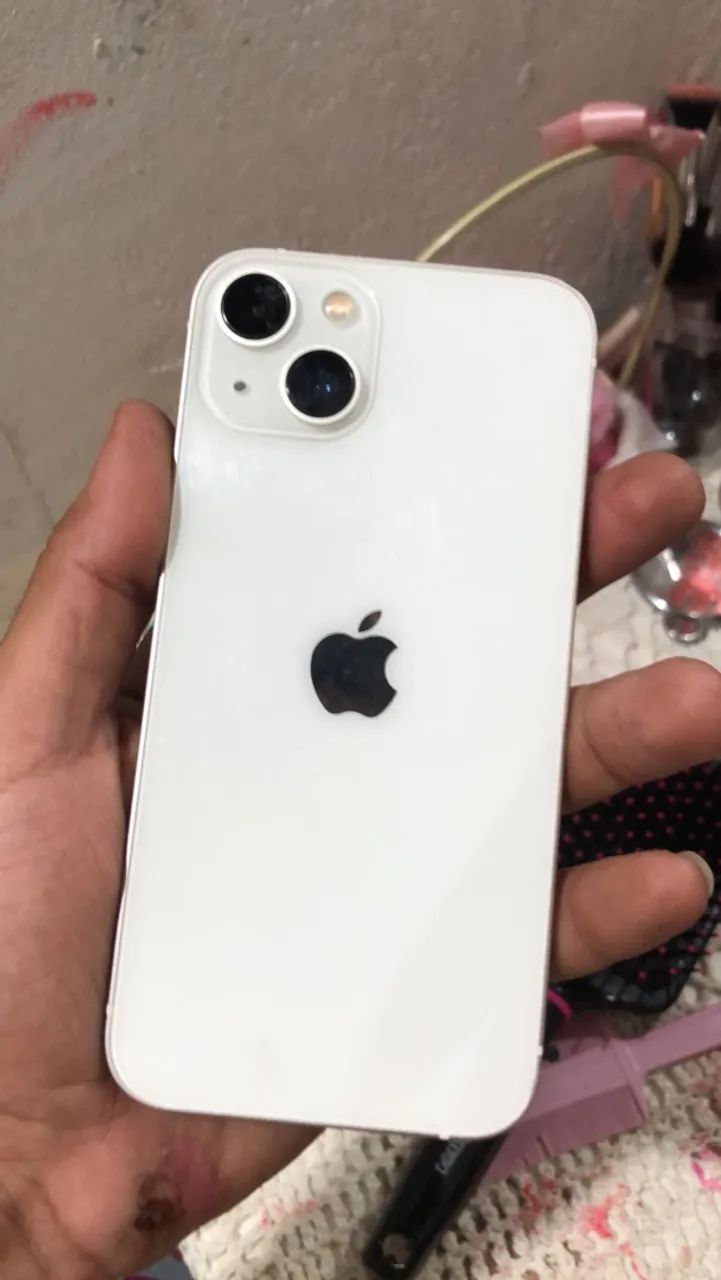 iPhone 13