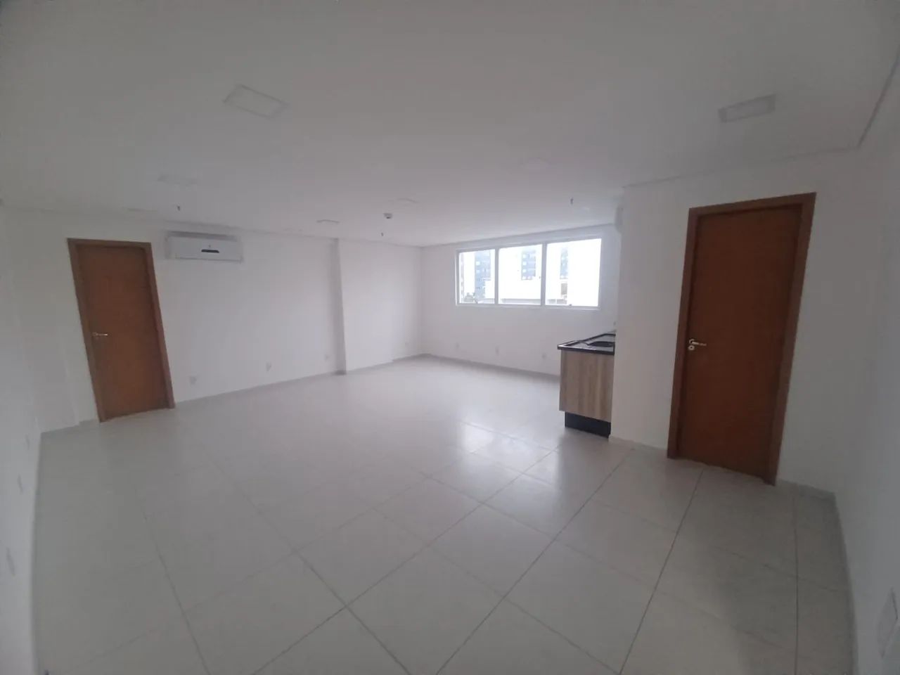 Excelente Sala Comercial no Dubai Business Center! - Foto 4
