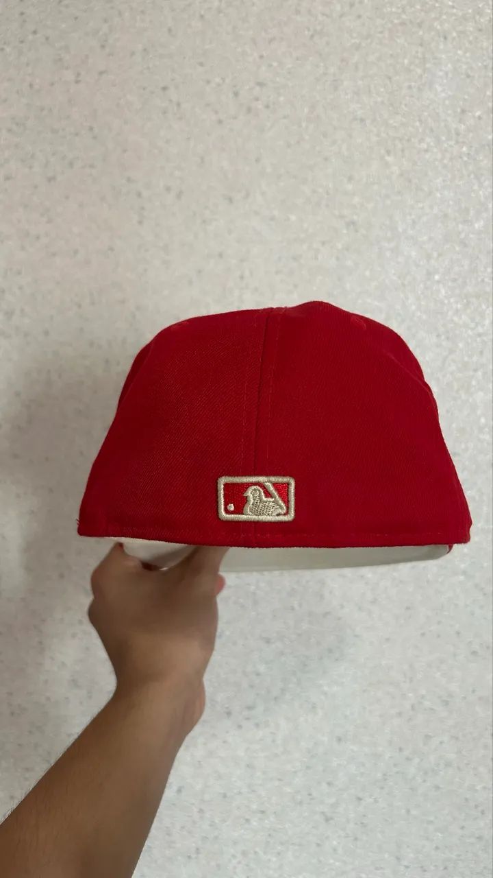 Boné New Era Vermelho Original Edição Limitada tamanho 7 1/8 - Foto 4