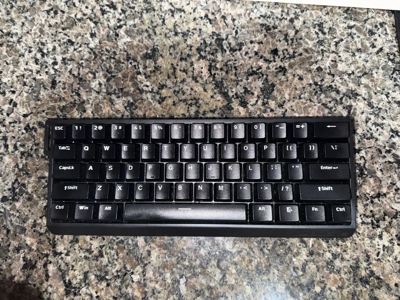 Teclado Magnético MAD 60HE