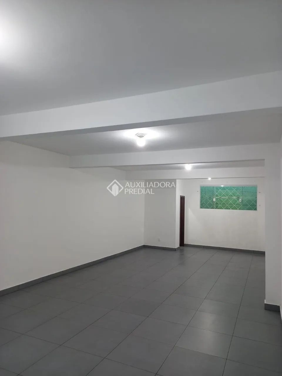 LOJA NA PRINCIPAL AVENIDA DO BAIRRO PRÓXIMO AO RED PARK - Foto 5