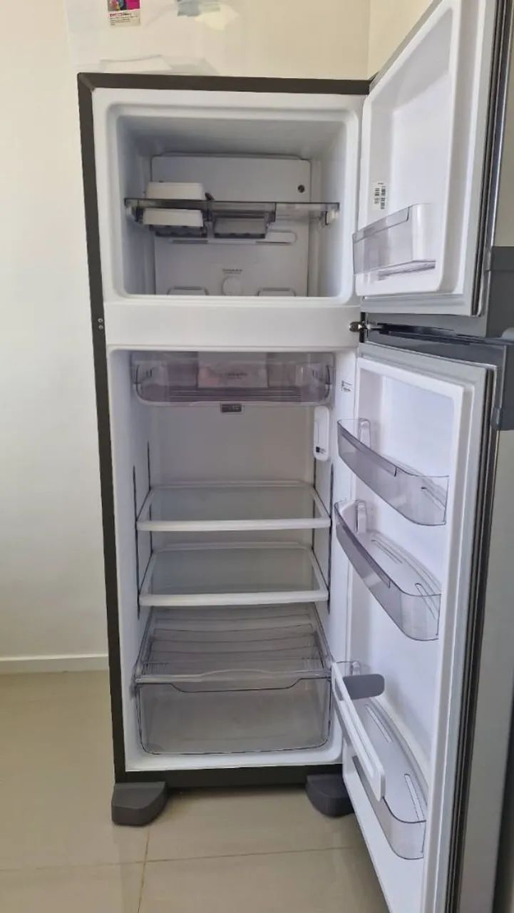 Geladeira Cônsul 340 Lt - Foto 4