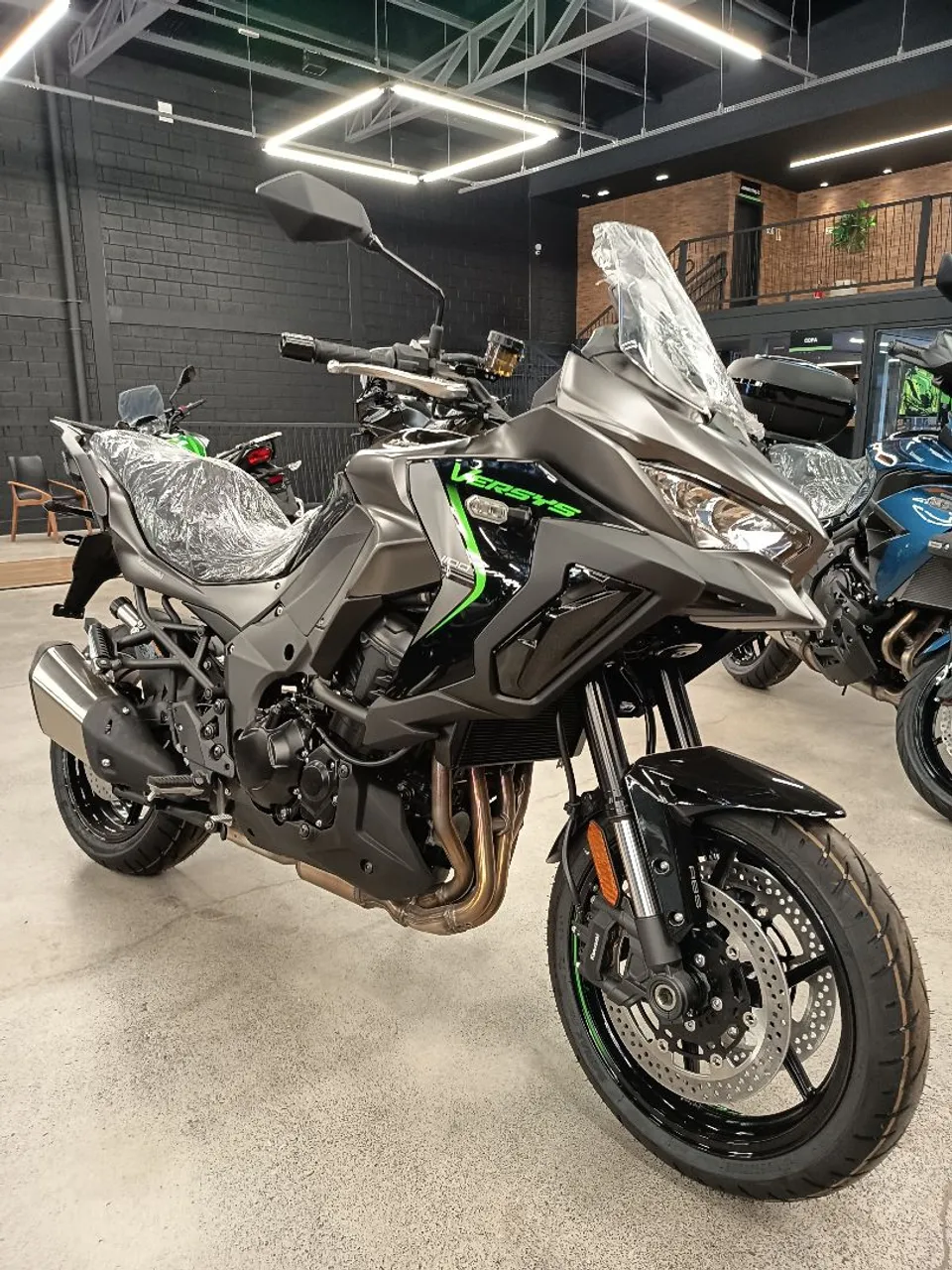 Kawasaki Zx-6r 636cc 2026 - 1497753916 | OLX
