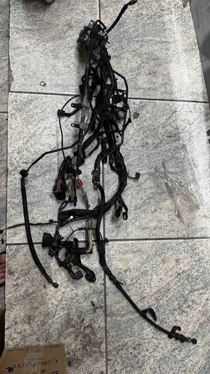 Conjunto Chicote e Módulo Abs CB300F