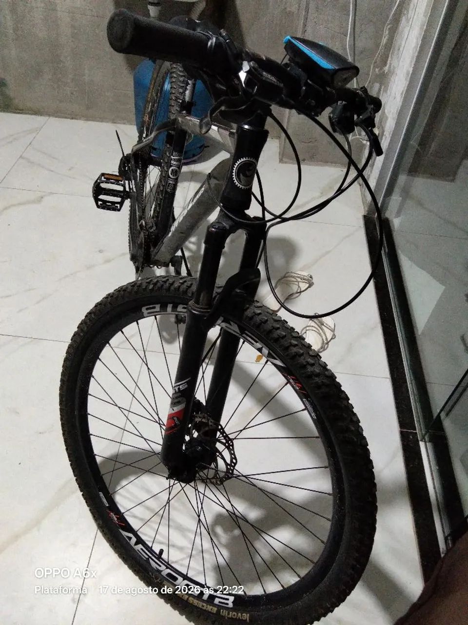 Bicicleta  - Foto 2