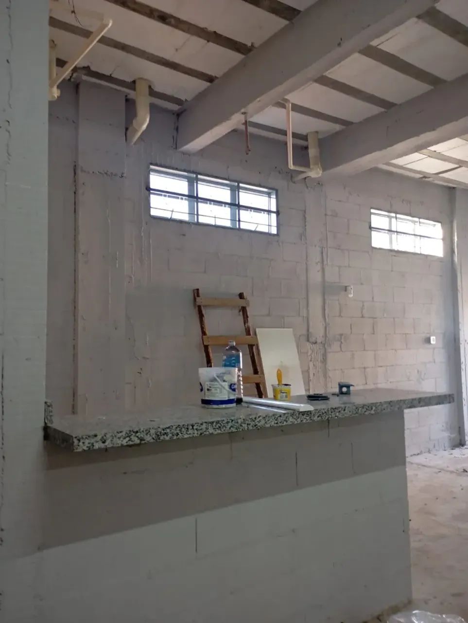 02 Galpão Comercial Podendo aluga separado - Foto 5
