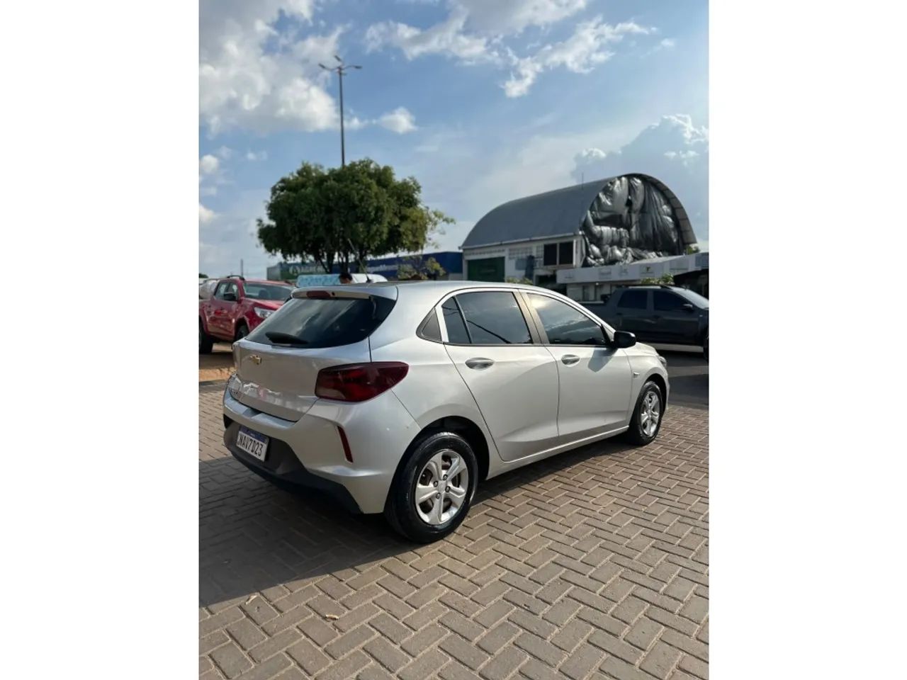 Chevrolet Onix Hatch LT 1.0 8V Flex Mec. 4P 2021 - Foto 5
