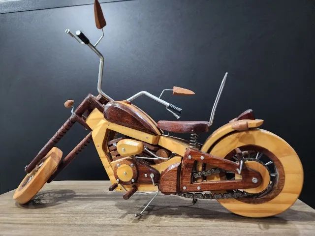 Motocicleta Miniatura Artesanal Decorativa ( 47cm largura x 23cm altura) - Foto 2