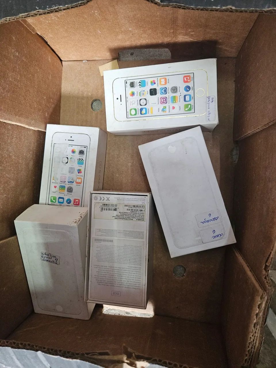 Vendo lote de caixinhas de celular antigos  - Foto 3